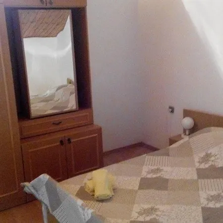 House Vesna Apartment