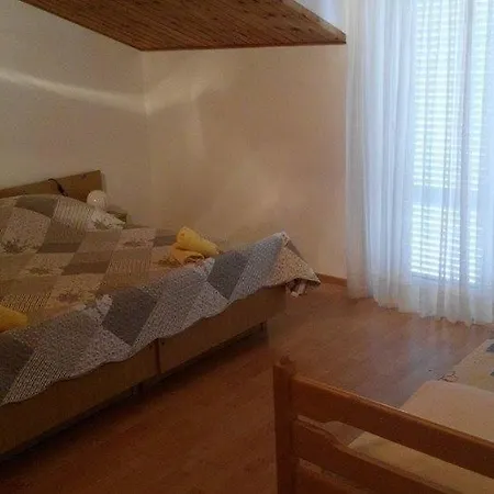House Vesna