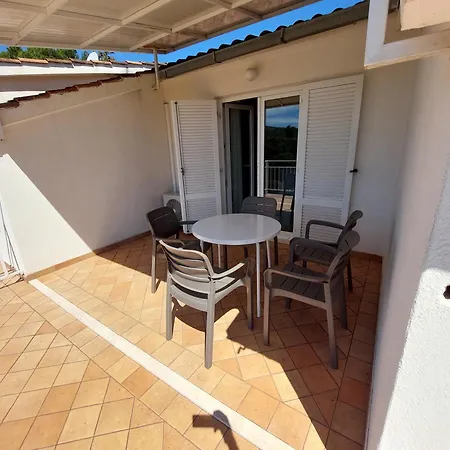 Primosten Cozy Guest House Vesna * Primošten