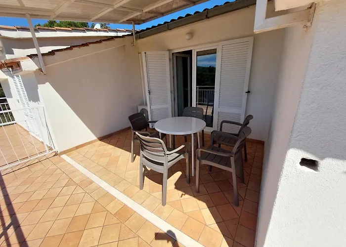 Primosten Cozy Guest House Vesna * Primošten