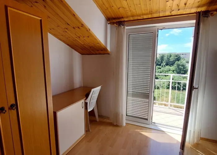 Primosten Cozy Guest House Vesna * Primošten